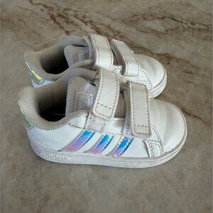 Adidas Velcro Toddler Shoes | VL Court 3.0 Shoes | White/Iridescent